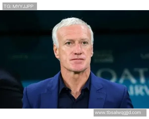 足坛巨星陨落引发全球悼念足球界再掀关于传奇精神的热议