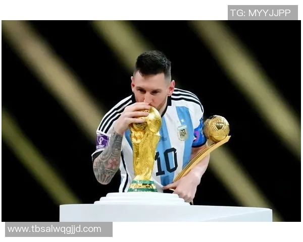 足球巨星传奇对决 同时代球员巅峰时刻回顾与比较